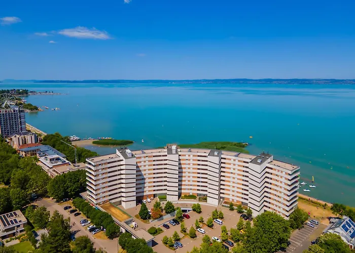 Myflat Club 218 Palazzo Wellness Apartment Siófok